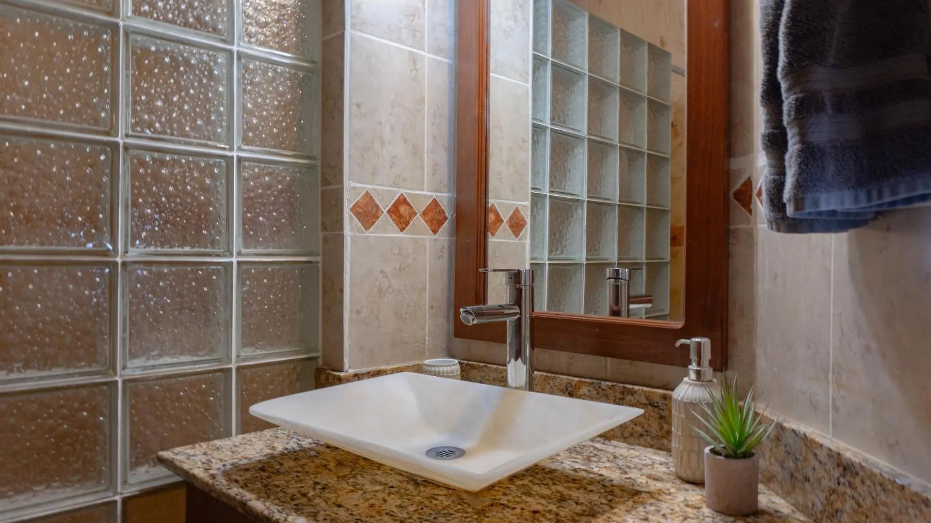 Paseo Del Sol Cenote 304 Condo 신데 델 카르멘 아파트